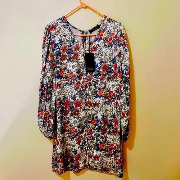 Joenia dress - Picture 3 of 11